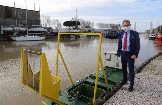 La flotta antinquinamento del min Ambiente