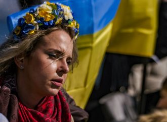 La manifestazione della comunità ucraina di Napoli